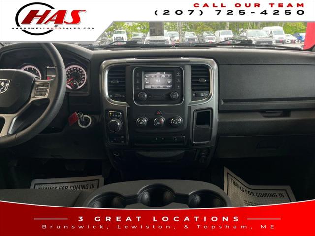 2024 Ram 1500 Classic Warlock Crew Cab 4x4 5'7" Box