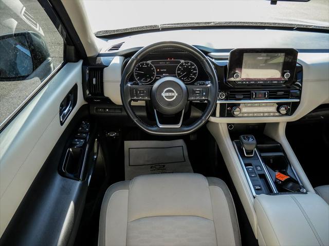 2022 Nissan Pathfinder SV 2WD
