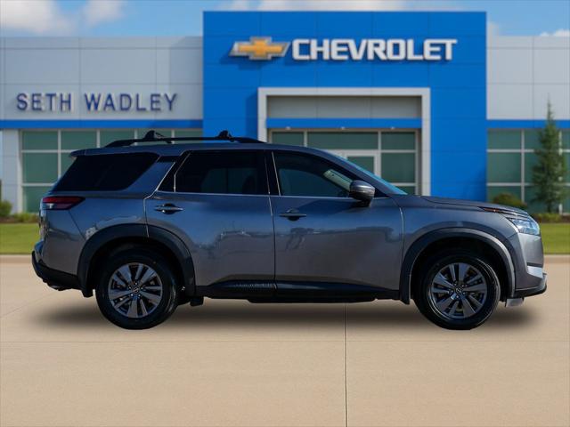 2022 Nissan Pathfinder SV 2WD