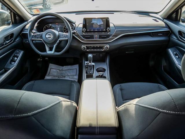 2026 Nissan Altima SV FWD