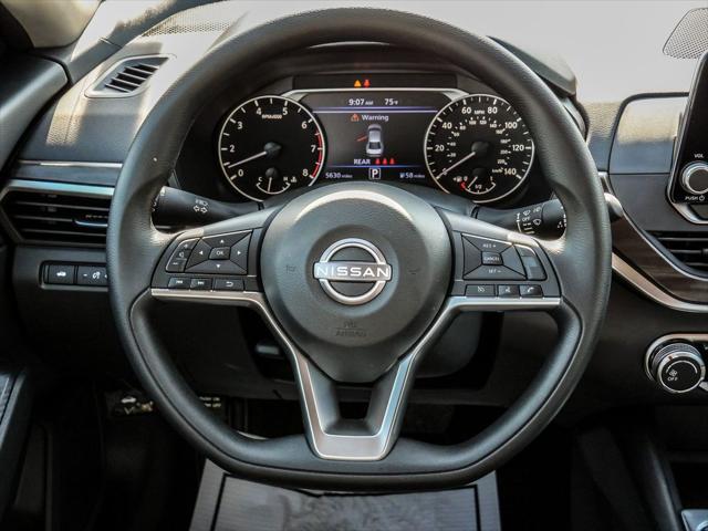 2026 Nissan Altima SV FWD