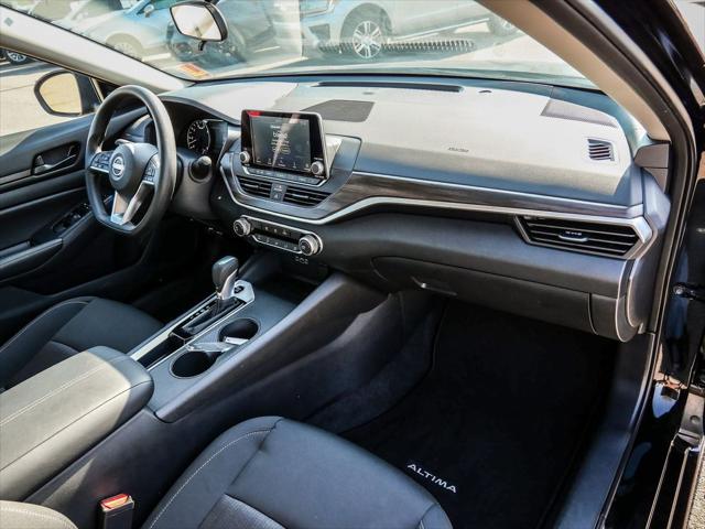 2026 Nissan Altima SV FWD