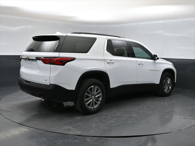 2023 Chevrolet Traverse AWD LT Cloth