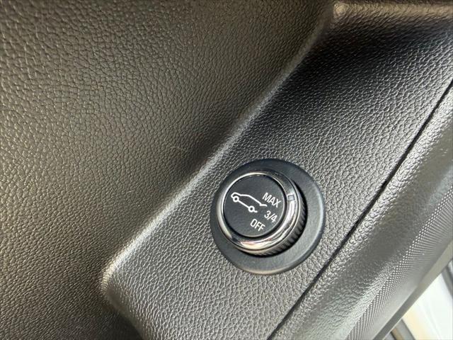 2023 Chevrolet Traverse AWD LT Cloth