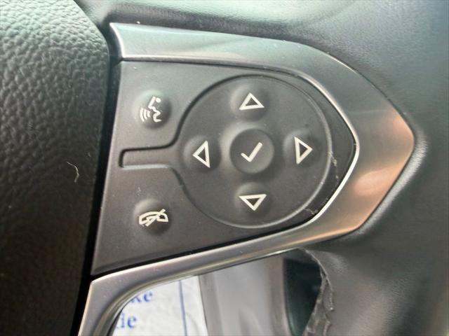 2023 Chevrolet Traverse AWD LT Cloth