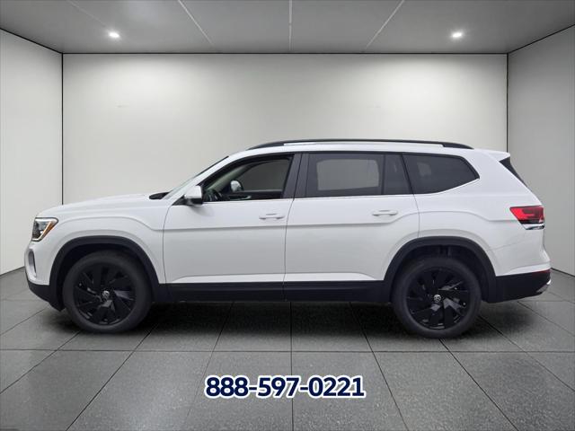 2026 Volkswagen Atlas SE with Technology