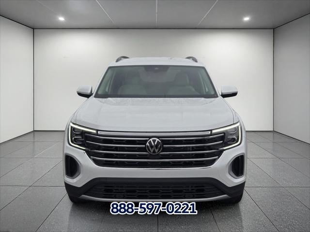 2026 Volkswagen Atlas SE with Technology