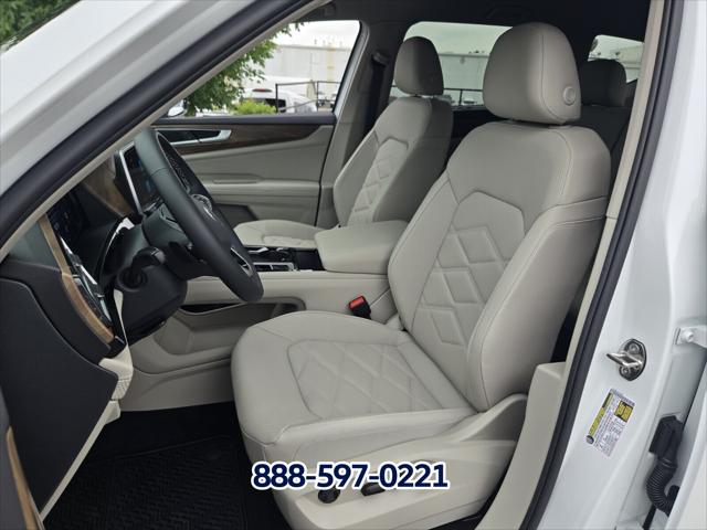 2026 Volkswagen Atlas SE with Technology