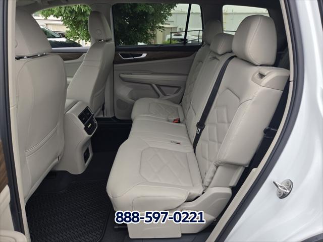 2026 Volkswagen Atlas SE with Technology