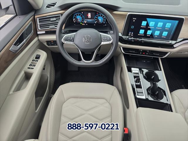 2026 Volkswagen Atlas SE with Technology