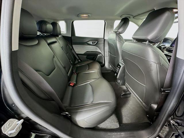 2022 Jeep Compass Latitude Lux 4x4