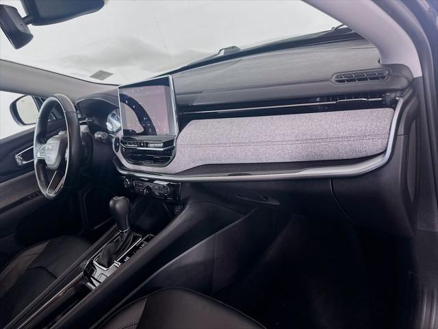2022 Jeep Compass Latitude Lux 4x4
