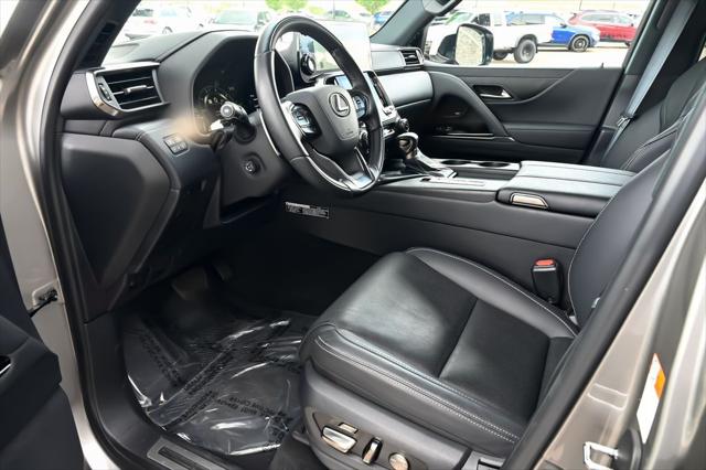 2024 Lexus LX Luxury