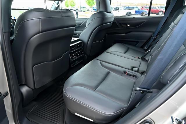 2024 Lexus LX Luxury