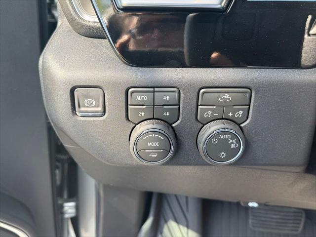 2026 Chevrolet Silverado 1500 4WD Crew Cab Standard Bed LT