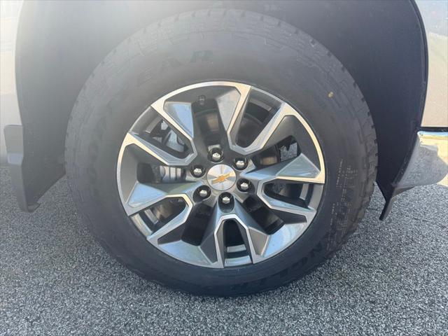 2026 Chevrolet Silverado 1500 4WD Crew Cab Standard Bed LT