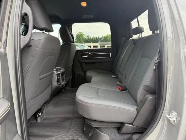 2026 Ram 3500 Big Horn Crew Cab 4x4 64 Box