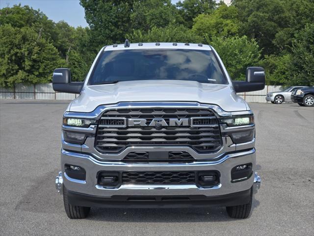 2026 RAM 3500 Chassis RAM 3500 TRADESMAN CREW CAB CHASSIS 4X4 60 CA