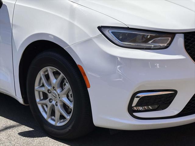 2024 Chrysler Pacifica Touring L FWD
