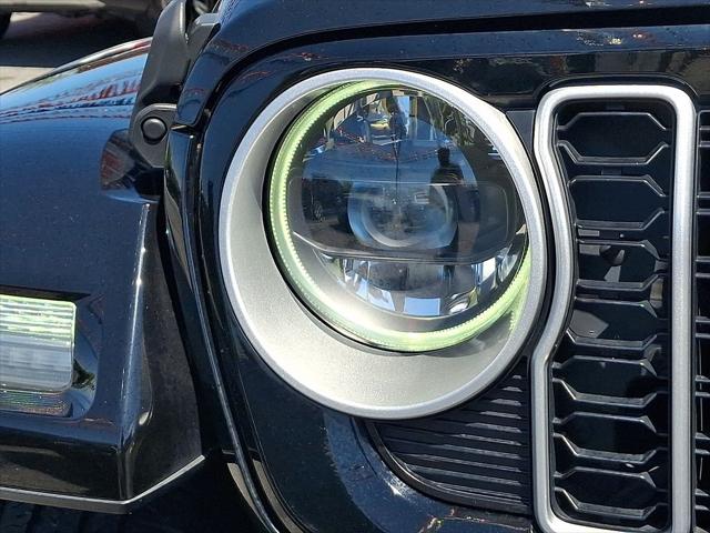 2024 Jeep Wrangler 4xe Sahara 4xe
