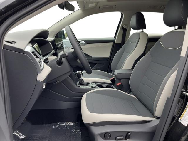 2026 Volkswagen Taos SE