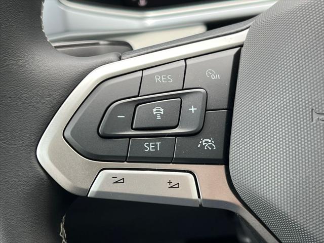 2026 Volkswagen Taos SE