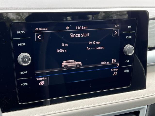 2026 Volkswagen Taos SE