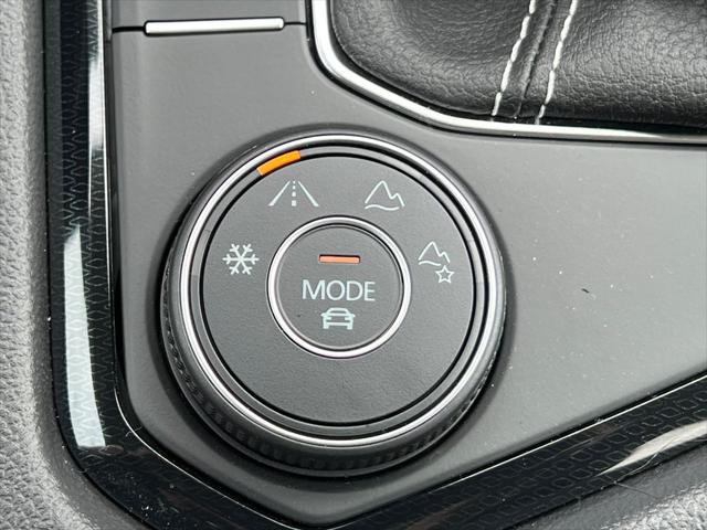 2026 Volkswagen Taos SE