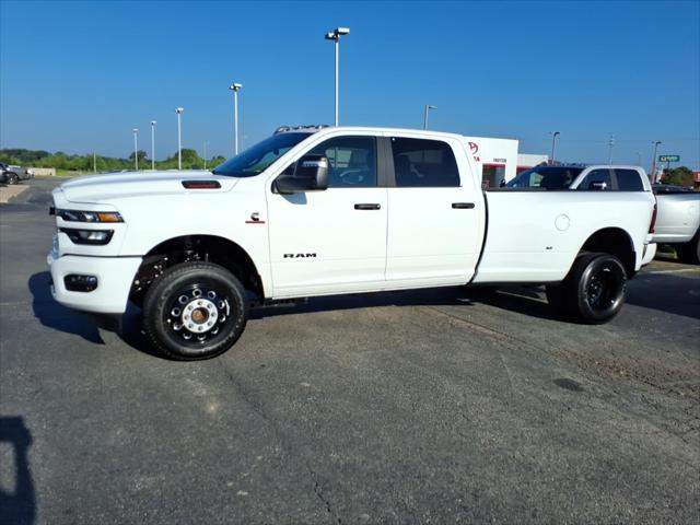 2026 RAM 3500 RAM 3500 BIG HORN CREW CAB 4X4 8 BOX 2026 RAM 3500 RAM 3500 BIG HORN CREW CAB 4X4 8 BOX