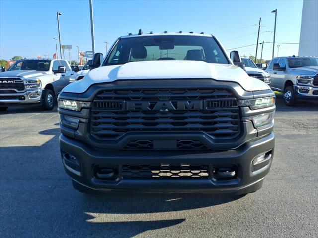 2026 RAM Ram 3500 Chassis Cab RAM 3500 TRADESMAN CHASSIS REGULAR CAB 4X2 84 CA