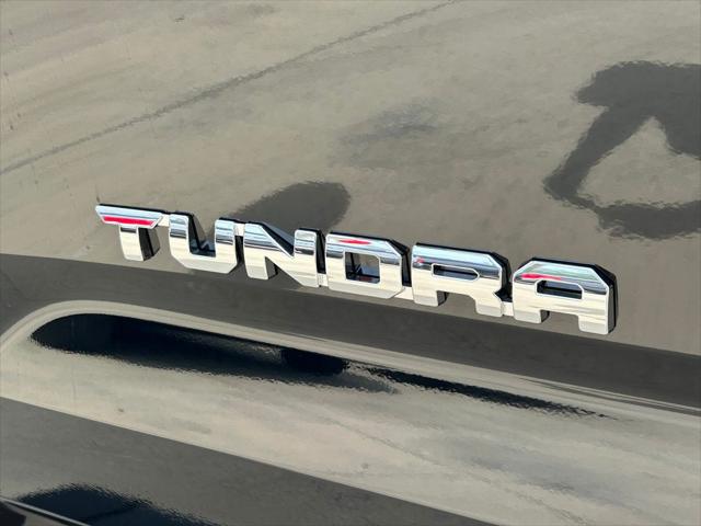2026 Toyota Tundra SR5 CrewMax 5.5' Bed