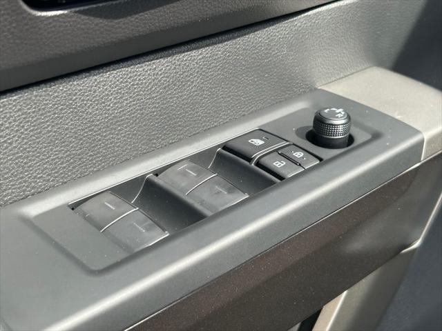 2026 Toyota Tundra SR5 CrewMax 5.5' Bed