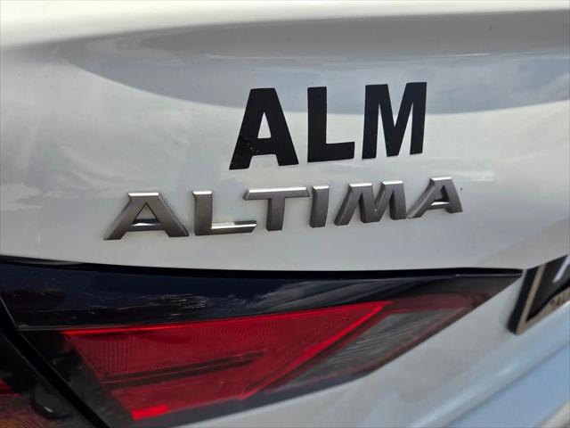 2025 Nissan Altima SV FWD