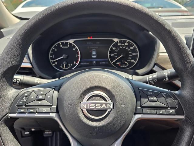 2025 Nissan Altima SV FWD