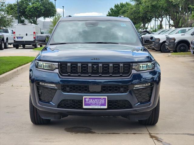 2026 Jeep Grand Cherokee GRAND CHEROKEE LIMITED RESERVE 4X4