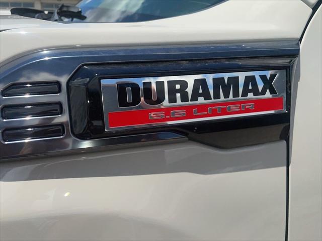 2026 GMC Sierra 2500HD Crew Cab, Standard Bed, AT4, 4WD