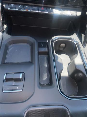 2026 GMC Sierra 2500HD Crew Cab, Standard Bed, AT4, 4WD