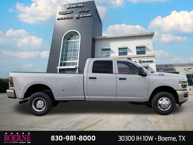 2026 Ram 3500 Tradesman Crew Cab 4x4 8' Box