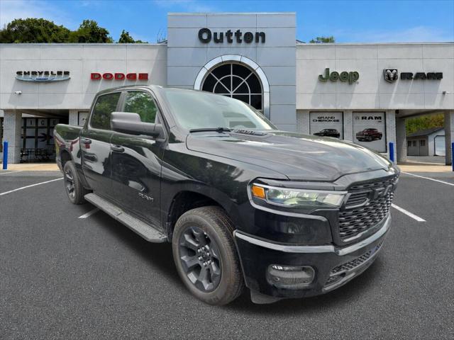 2026 RAM 1500 RAM 1500 EXPRESS CREW CAB 4X4 57 BOX