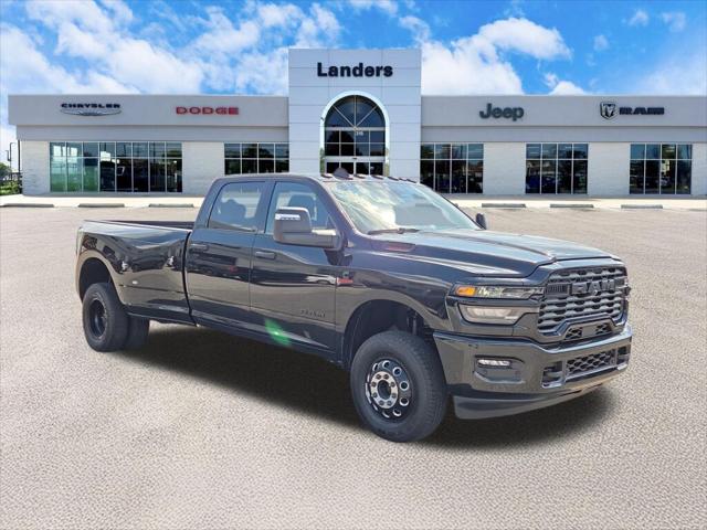 2026 RAM 3500 RAM 3500 BIG HORN CREW CAB 4X4 8 BOX