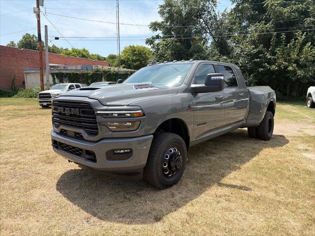 2026 RAM Ram 3500 RAM 3500 LARAMIE MEGA CAB 4X4 64 BOX