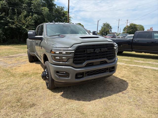 2026 RAM Ram 3500 RAM 3500 LARAMIE MEGA CAB 4X4 64 BOX