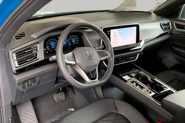 2026 Volkswagen Atlas Cross Sport SE with Technology