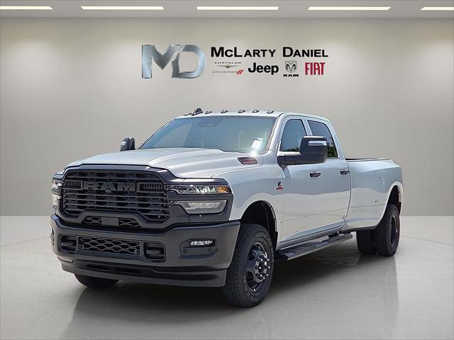 2026 RAM Ram 3500 RAM 3500 TRADESMAN CREW CAB 4X4 8 BOX