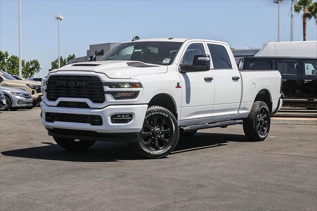2026 RAM 2500 RAM 2500 BLACK EXPRESS CREW CAB 4X4 64 BOX