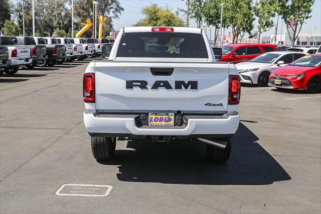 2026 RAM 2500 RAM 2500 BLACK EXPRESS CREW CAB 4X4 64 BOX