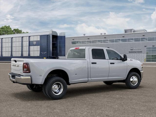 2026 Ram 3500 Tradesman Crew Cab 4x4 8 Box