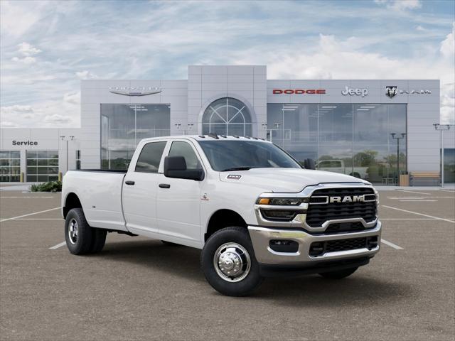 2026 Ram 3500 Tradesman Crew Cab 4x4 8 Box