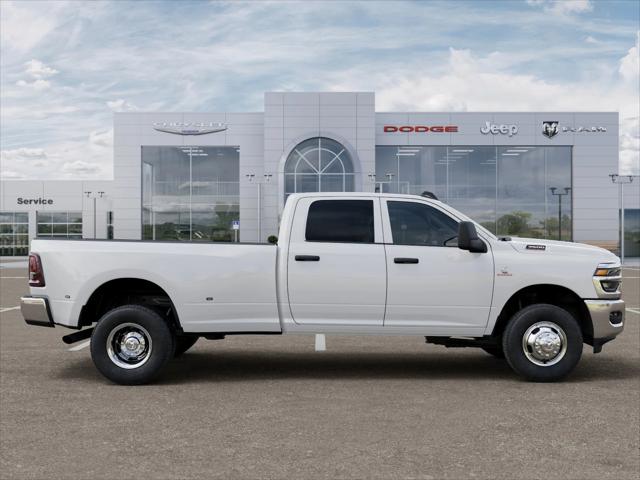 2026 Ram 3500 Tradesman Crew Cab 4x4 8 Box