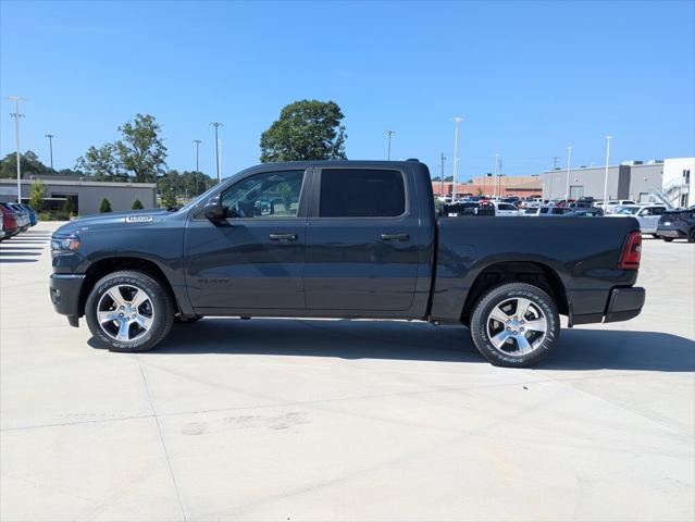 2026 Ram 1500 Express Crew Cab 4x2 57 Box